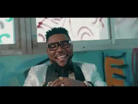 Video: Oritse Femi – OGBEGBE